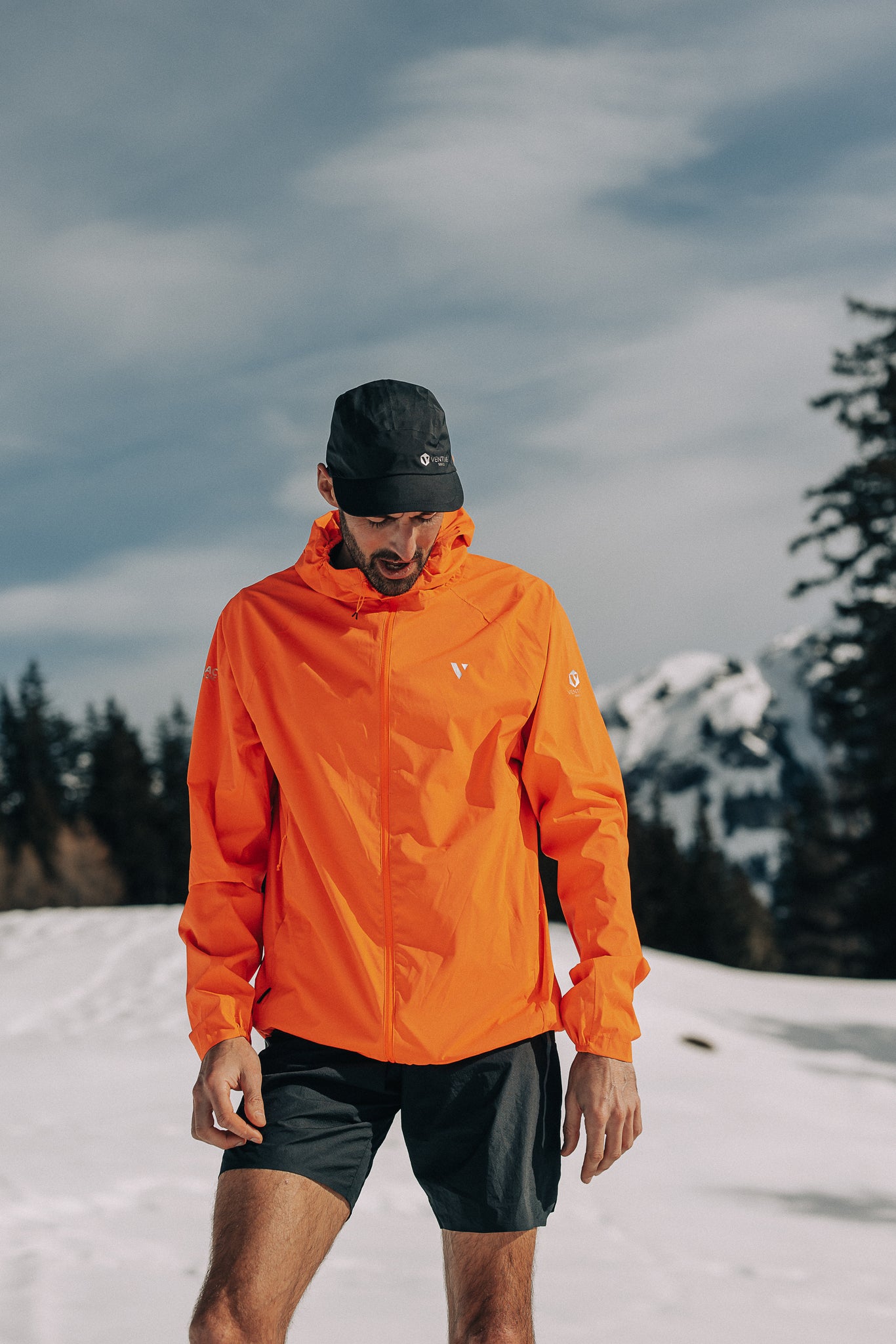 Ultralite - Men's Running Jacket - Neon Orange