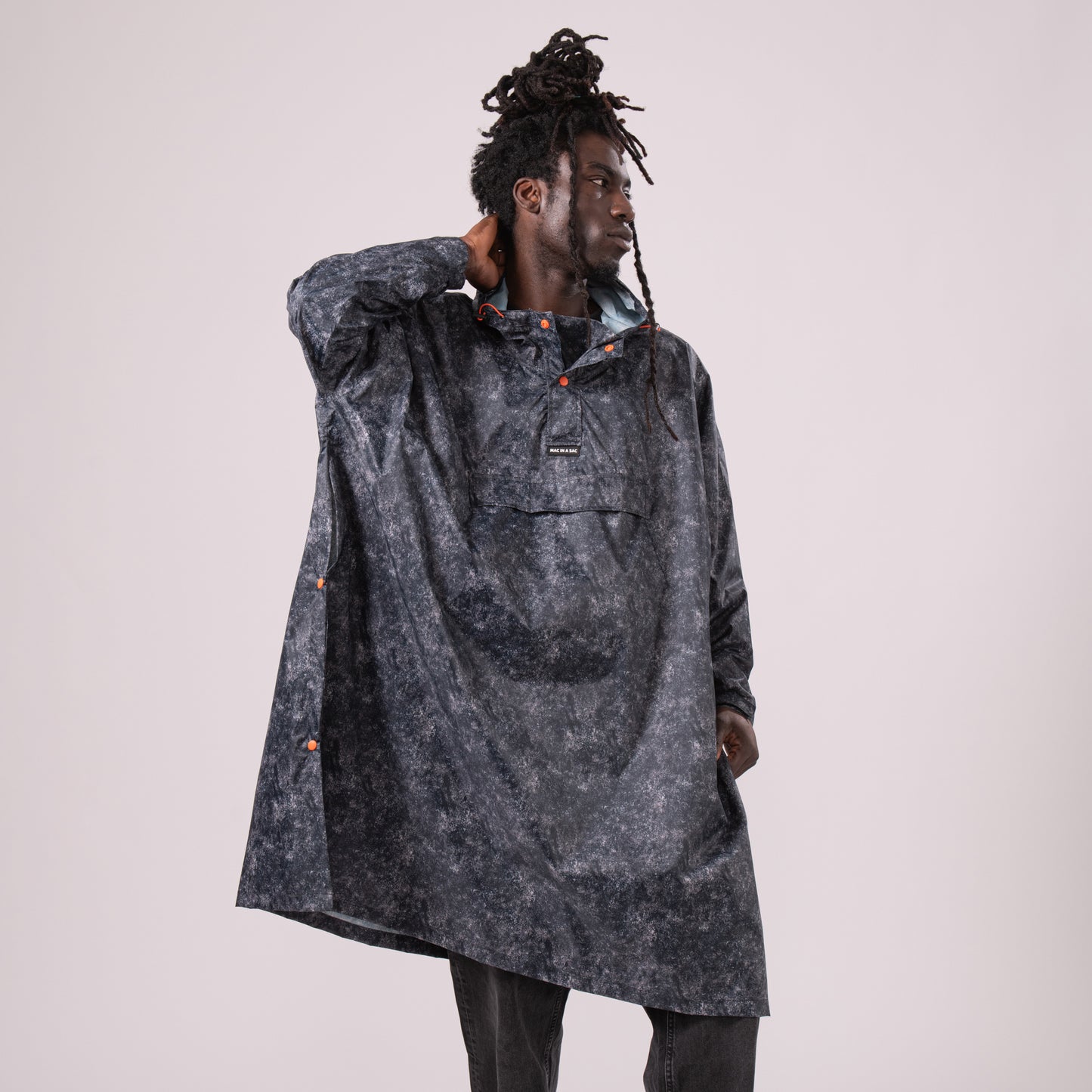 Poncho Packable Waterproof Cape - Graphite Etch