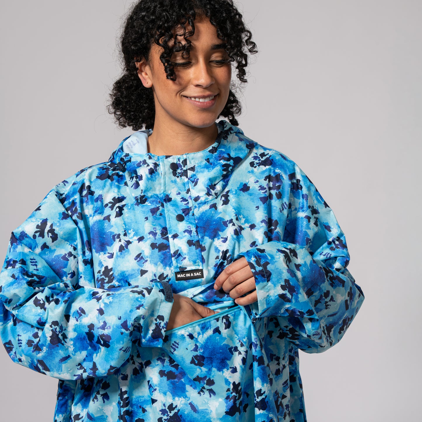 Poncho Packable Waterproof Cape - Blue Daze