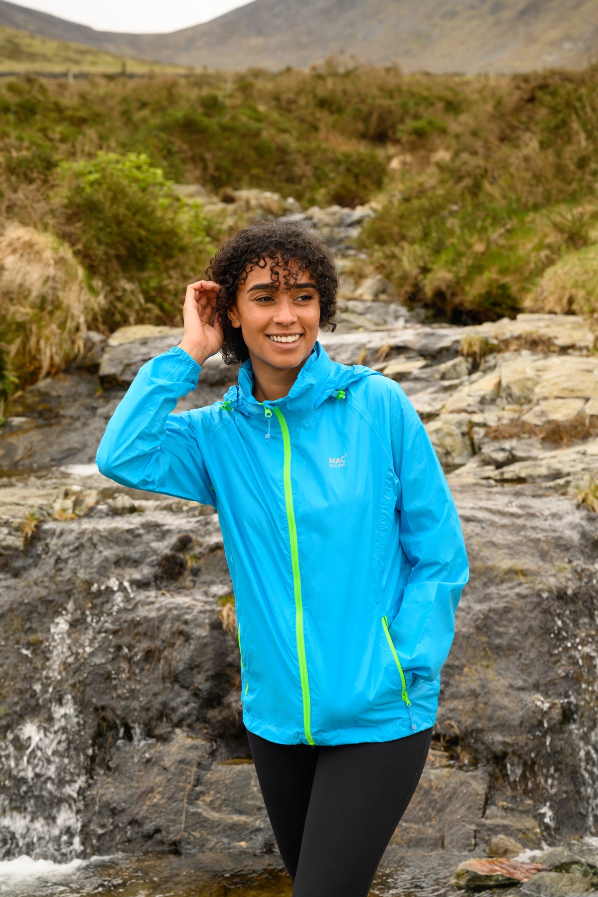 Origin Packable Waterproof Jacket - Neon Blue