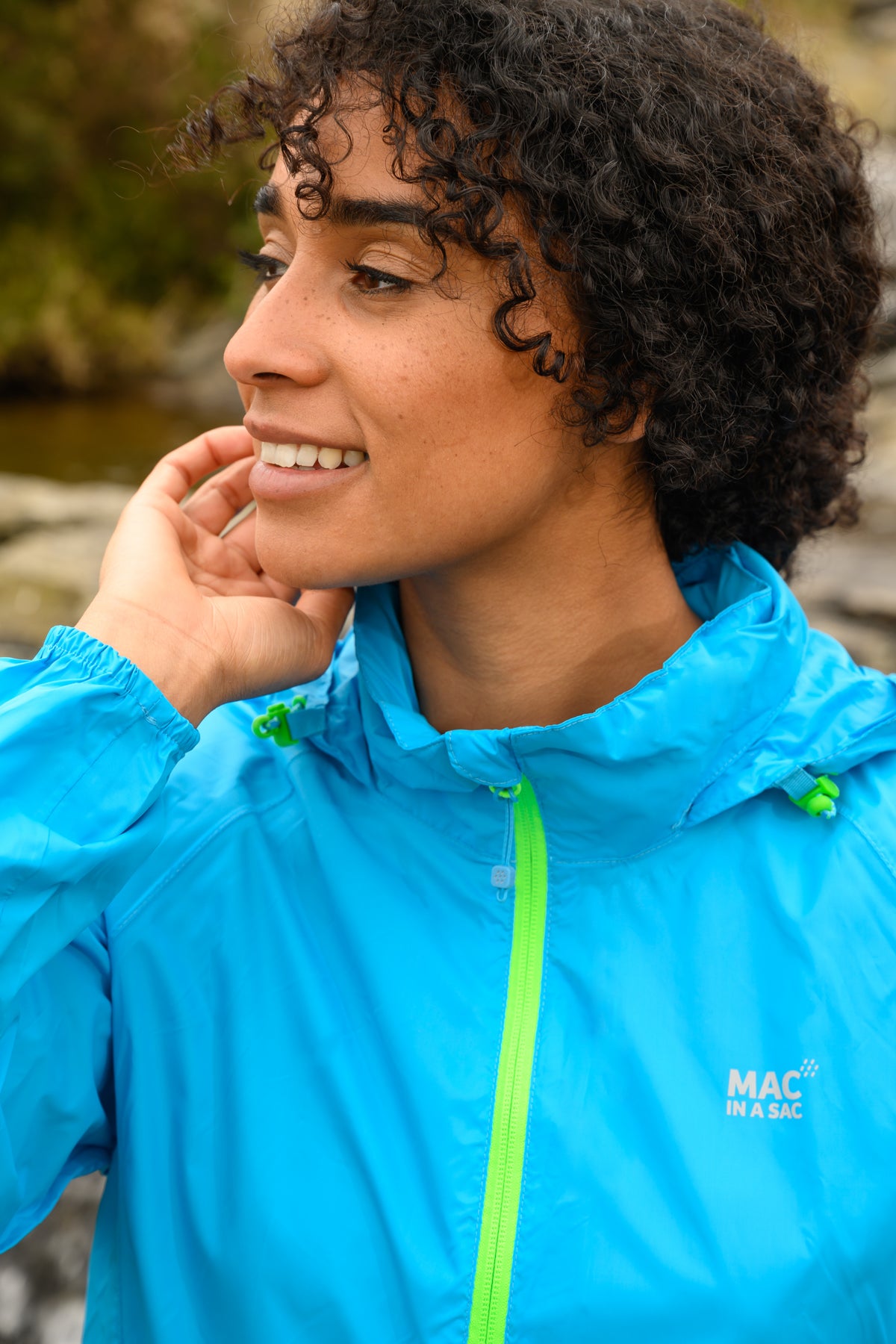 Origin Packable Waterproof Jacket - Neon Blue