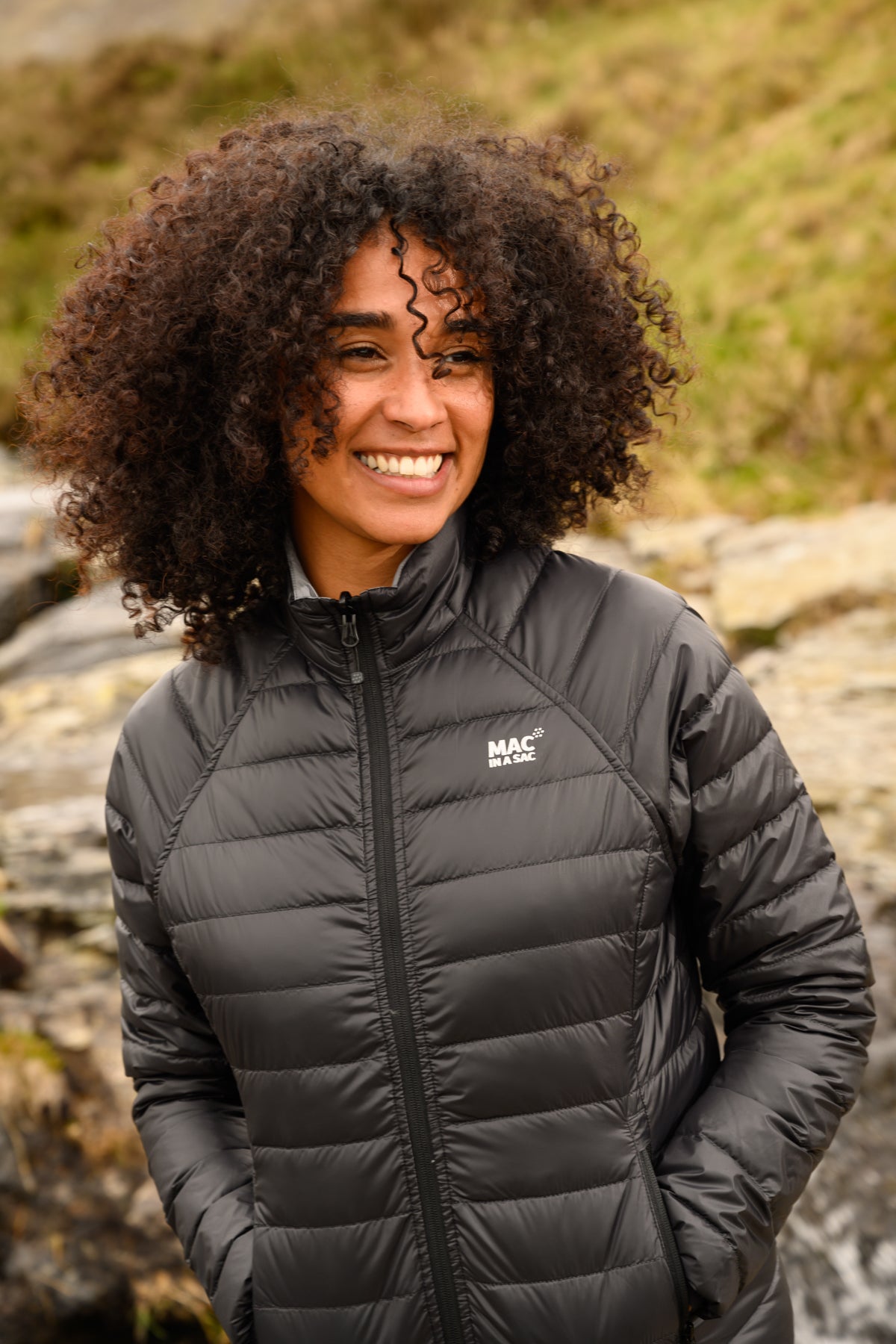 Polar - Packable Women's Down Jacket - Black Grey