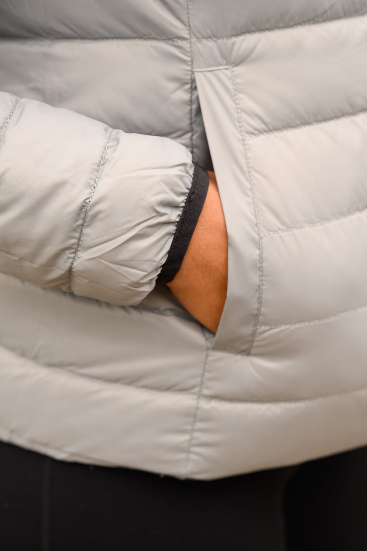 Polar - Packable Women's Down Jacket - Black Grey